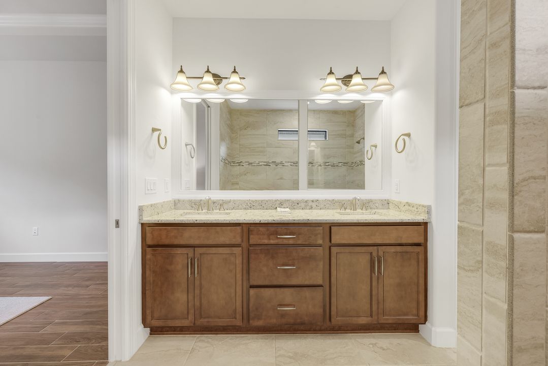 12208 Sussex St, Fort Myers, FL 33913