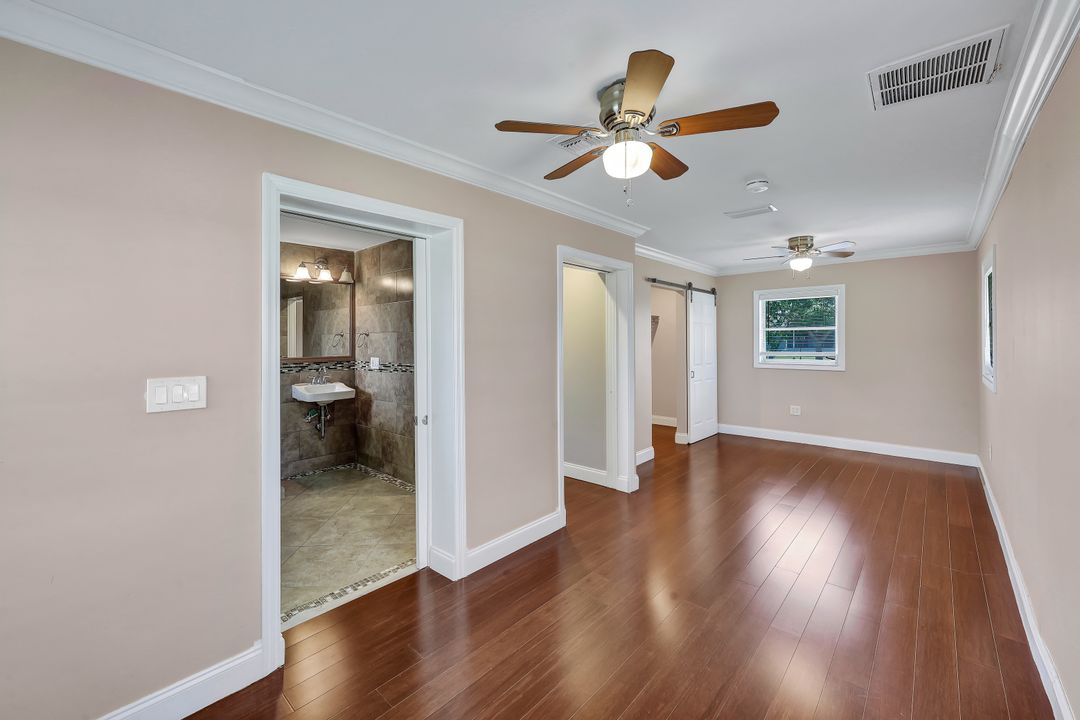 3950 Mohawk Pl, Naples, FL 34112