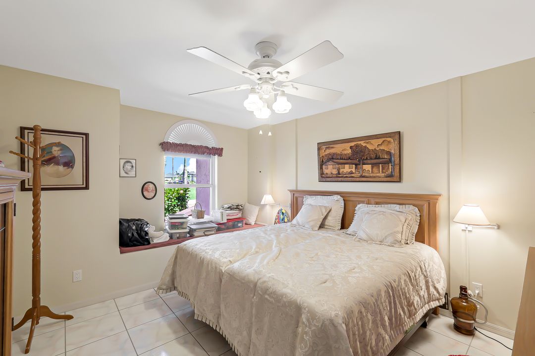 5312 SW 24th Pl, Cape Coral, FL 33914