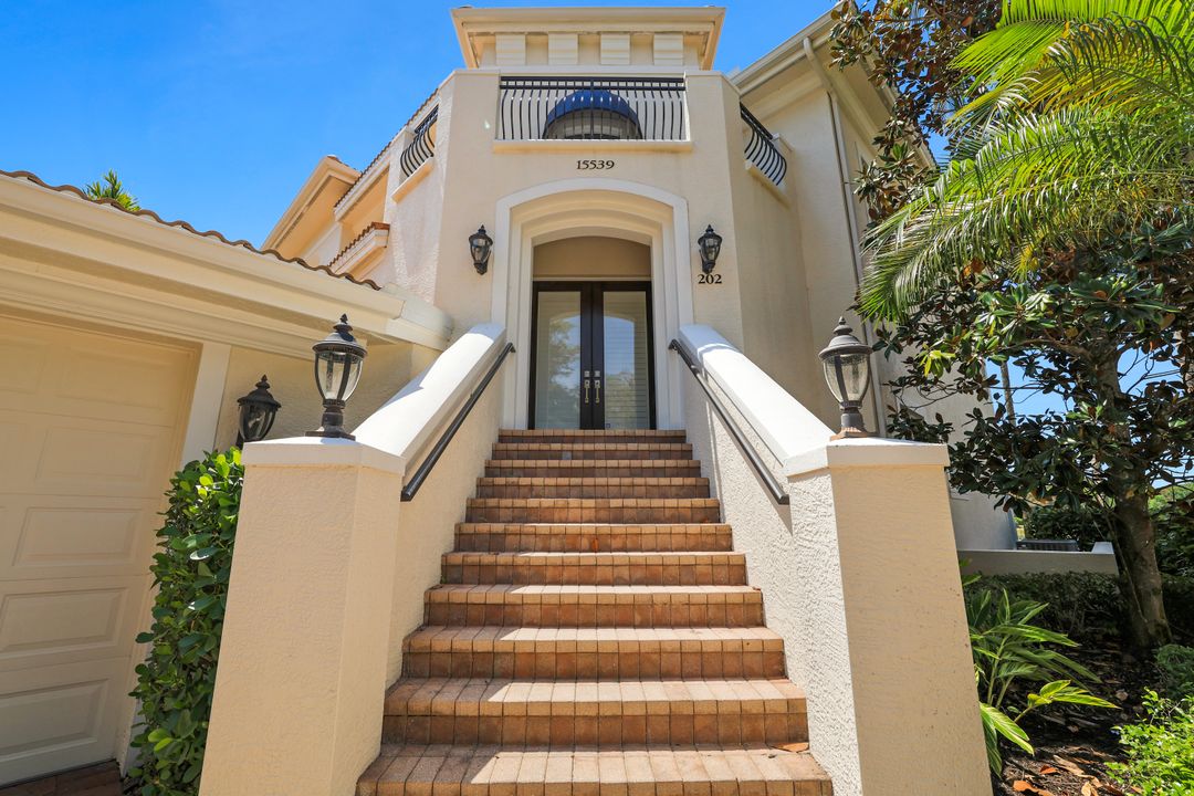 15539 Monterosso Ln #202, Naples, FL 34110