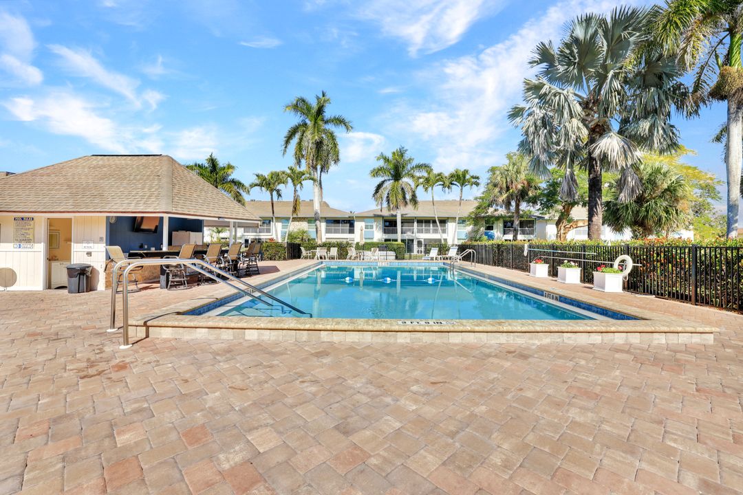 325 Charlemagne Blvd #C204, Naples, FL 34112
