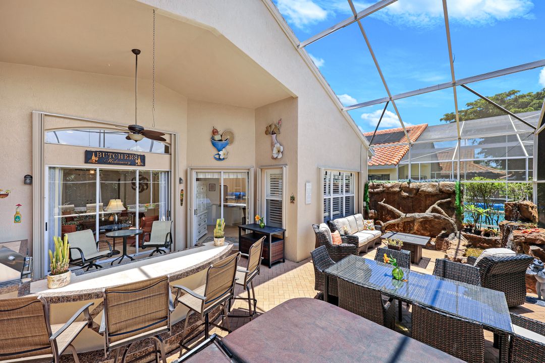 20552 Foxworth Cir, Estero, FL 33928