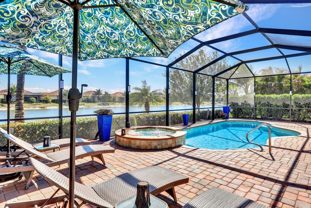 28007 Kerry Ct, Bonita Springs, FL 34135