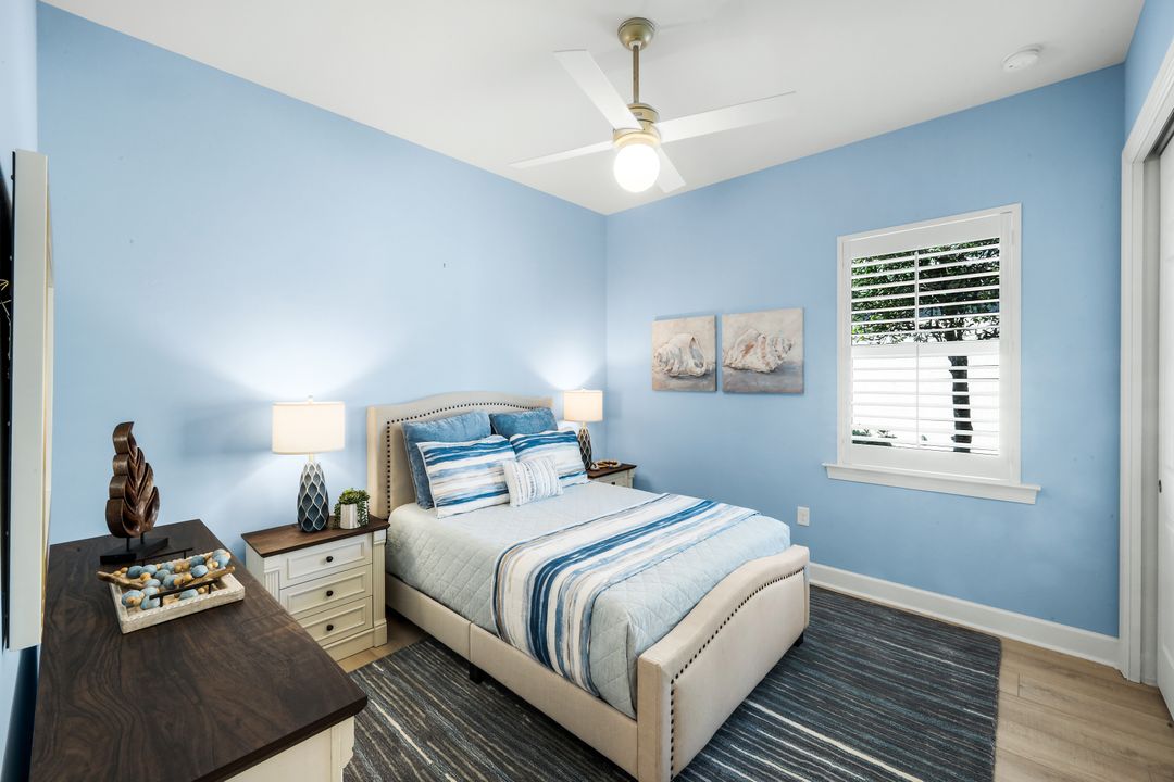 9314 Quarry Dr, Naples, FL 34120