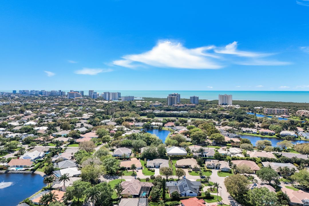 812 Tallow Tree Ct, Naples, FL 34108