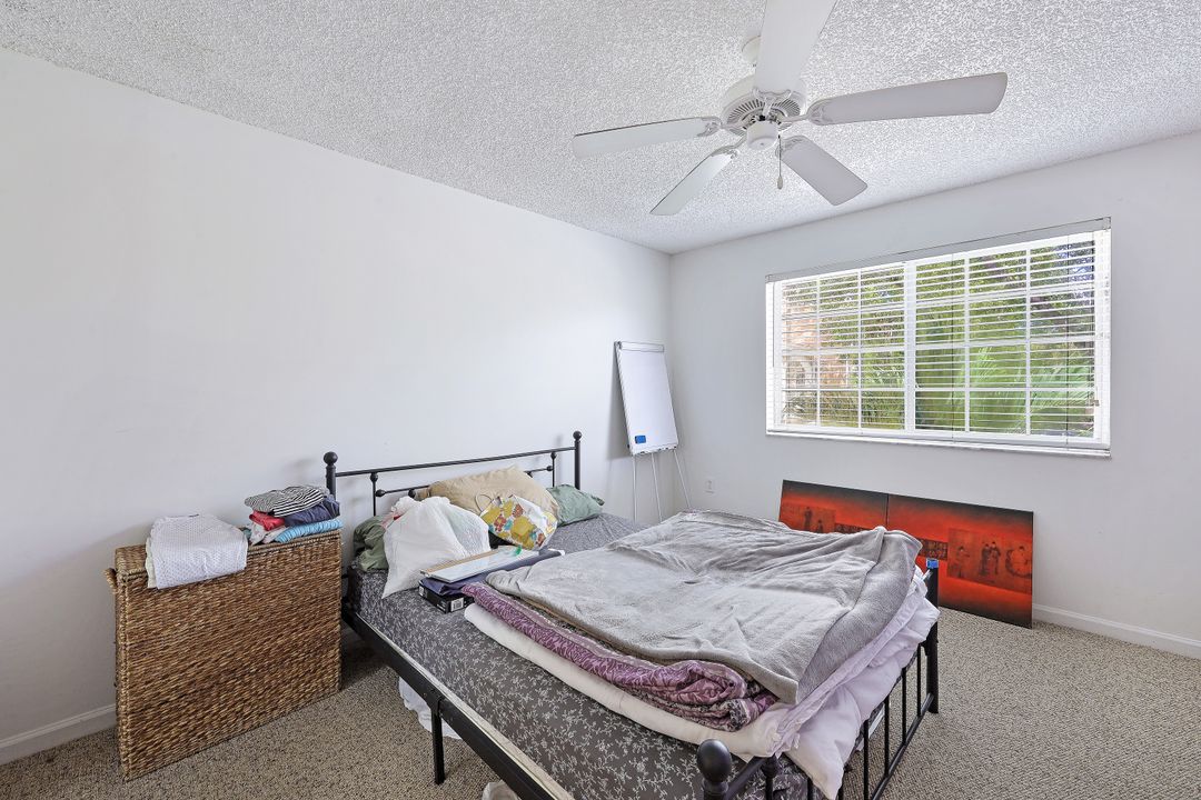 1160 Wildwood Lakes Blvd #9-205, Naples, FL 34104