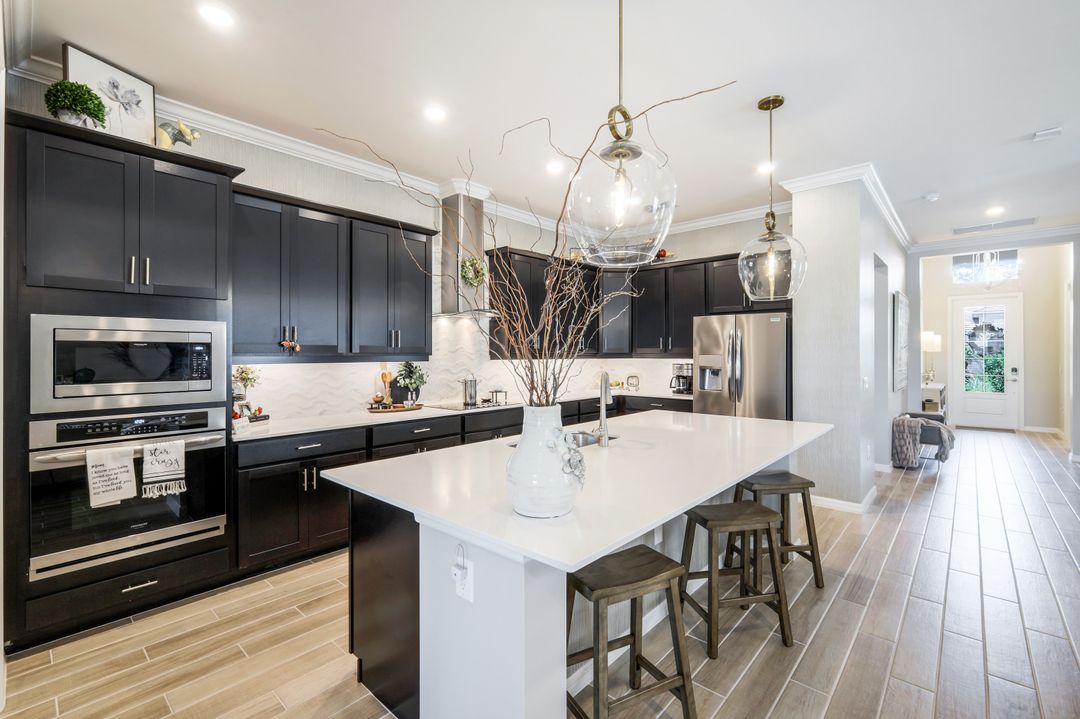 5994 Berwick Ln, Ave Maria, FL 34142