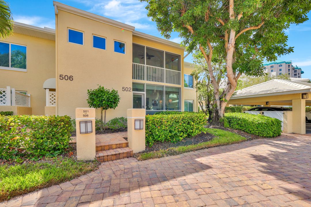 5801 Glencove Dr #502, Naples, FL 34108