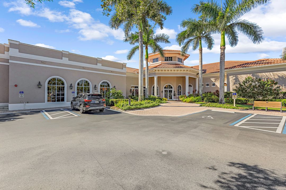 1540 Clermont Dr #F 105, Naples, FL 34109