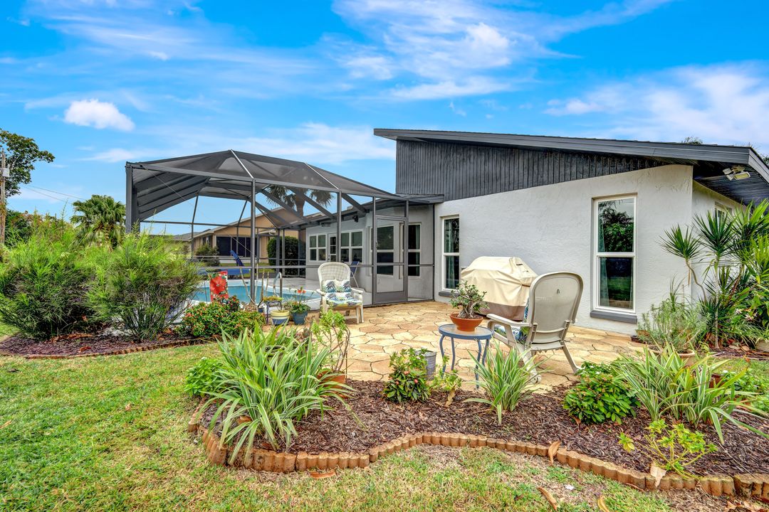 4117 SE 1st Pl, Cape Coral, FL 33904