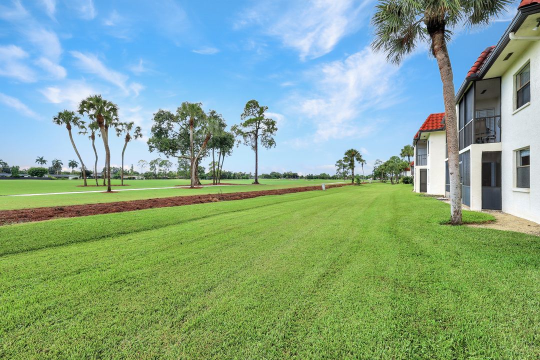 4346 27th Ct SW #201, Naples, FL 34116