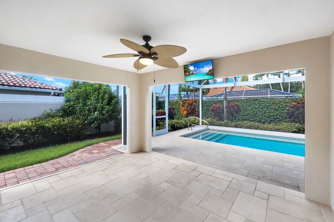 4155 St George Ln, Naples, FL 34119