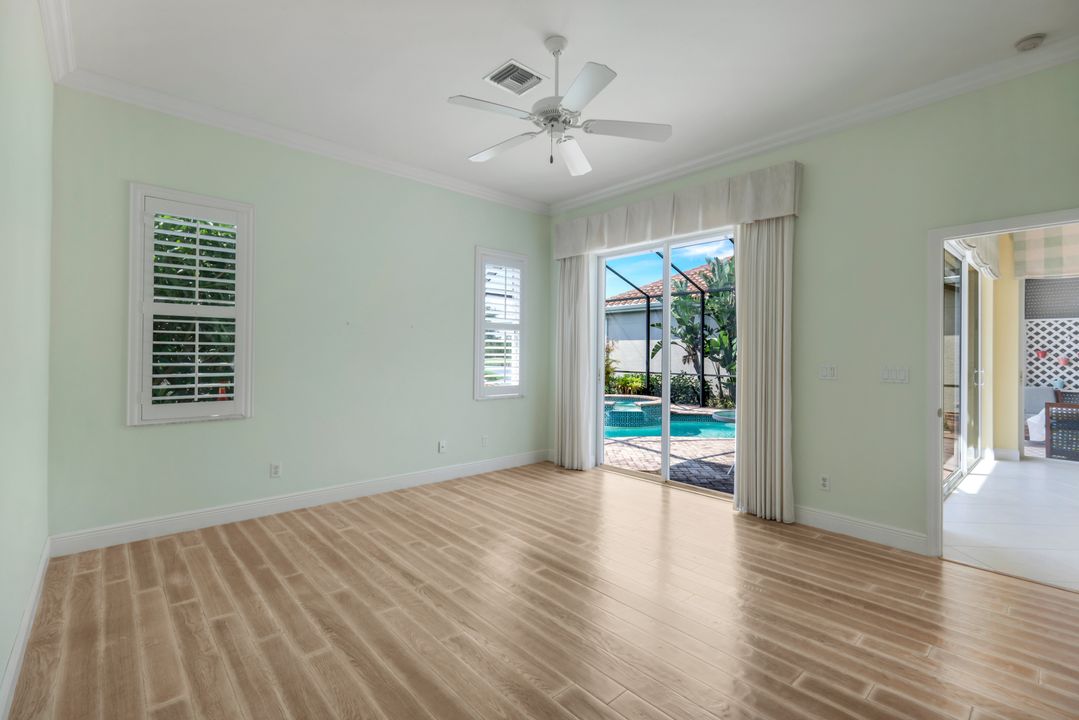 4970 Bollard Ct, Naples, FL 34112