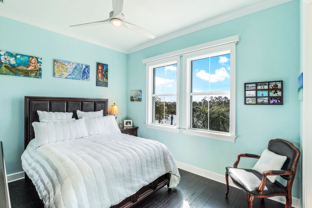 6577 Dominica Dr, Naples, FL 34113