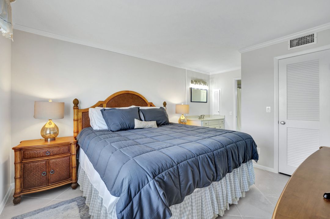 5220 Bonita Beach Rd SW #204, Bonita Springs, FL 34134