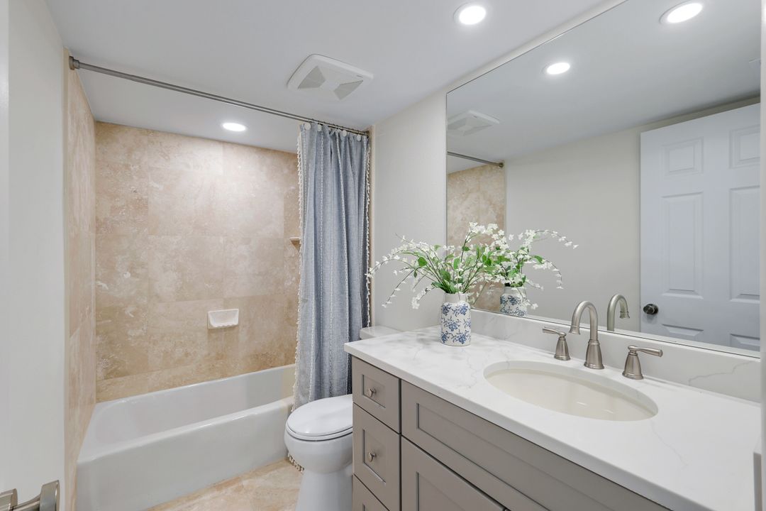 538 Estero Blvd #304, Fort Myers Beach, FL 33931