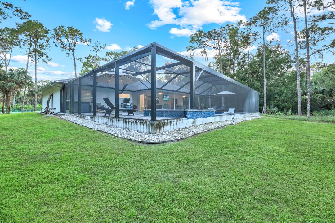 6641 Golden Gate Pkwy, Naples, FL 34105