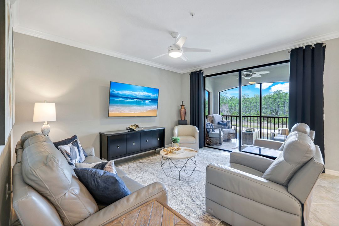 9590 Trevi Ct #5323, Naples, FL 34113
