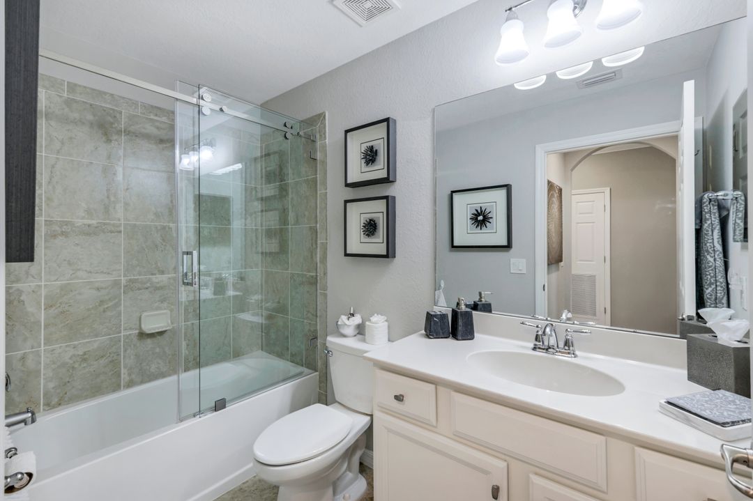 9590 Trevi Ct #5323, Naples, FL 34113