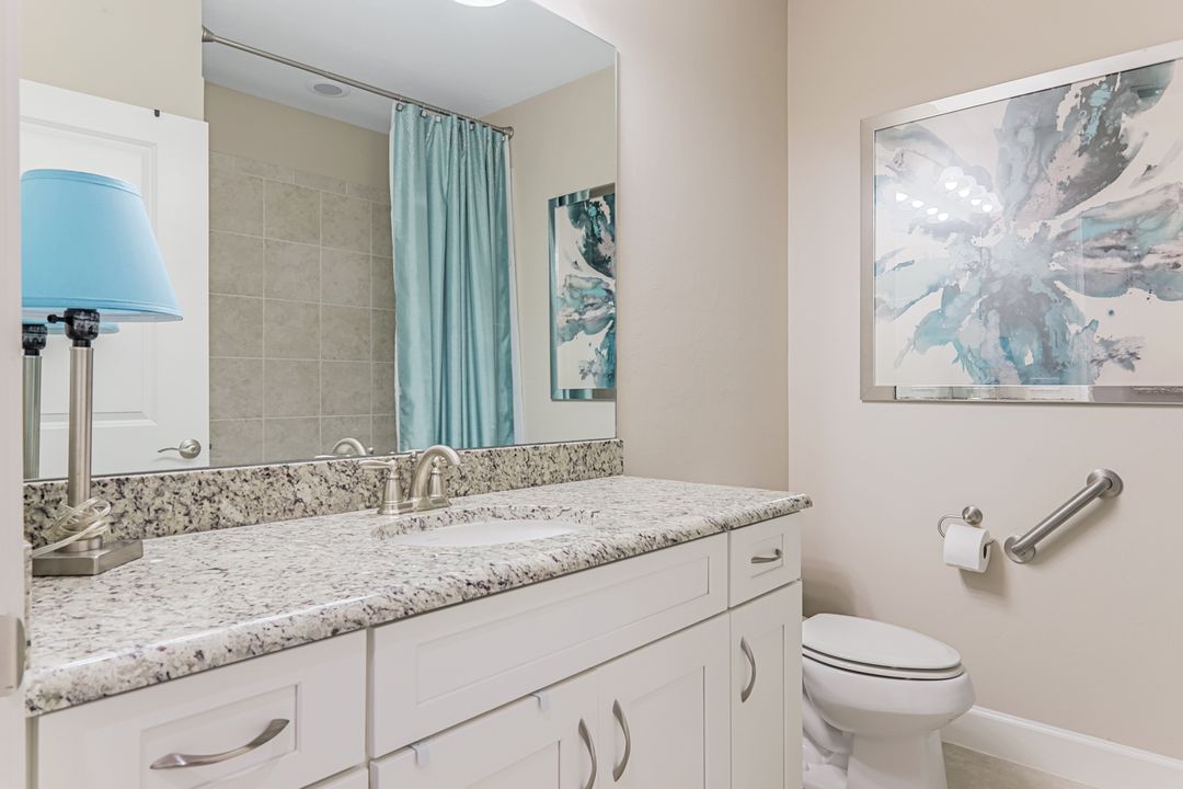 9420 Benvenuto Ct #102, Naples, FL 34119