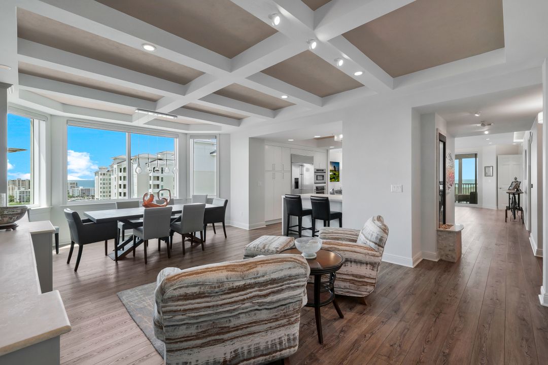 275 Indies Way #1701, Naples, FL 34110