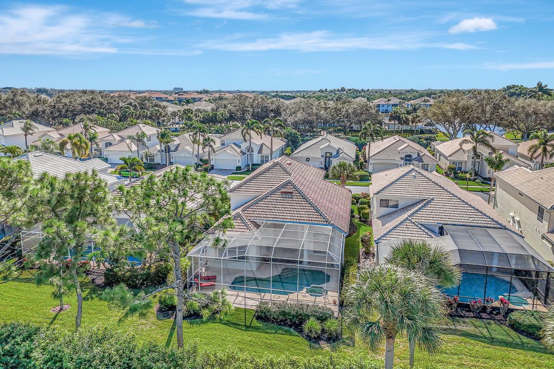 1745 Marsh Run, Naples, FL 34109