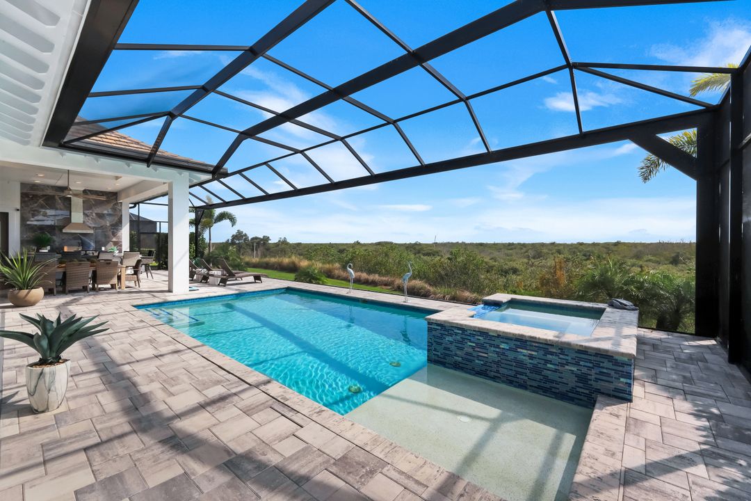 8931 Nevis Wy, Naples, FL 34112
