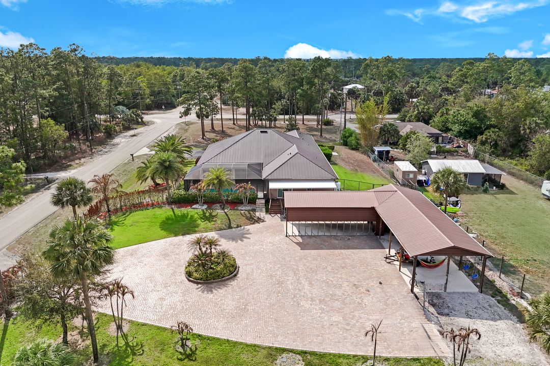 3223 4th Ave NE, Naples, FL 34120