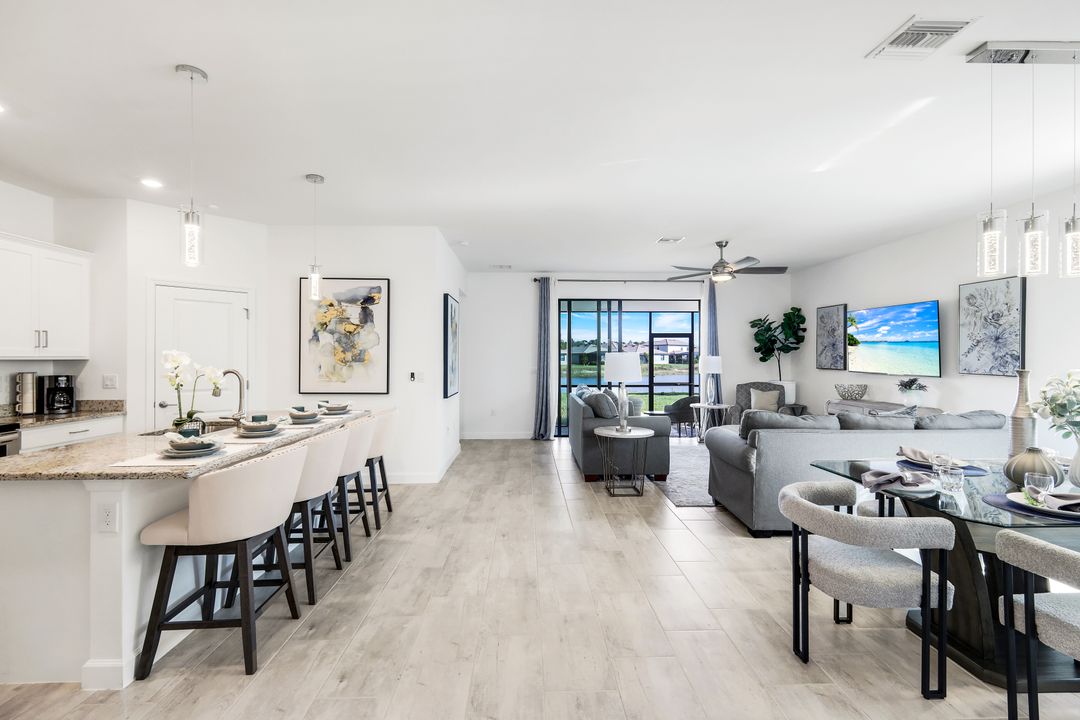 11311 Timber Creek Dr, Fort Myers, FL 33913