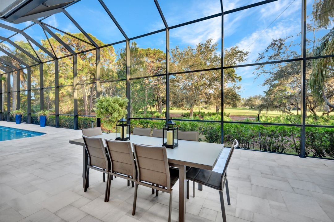 253 Cheshire Way, Naples, FL 34110