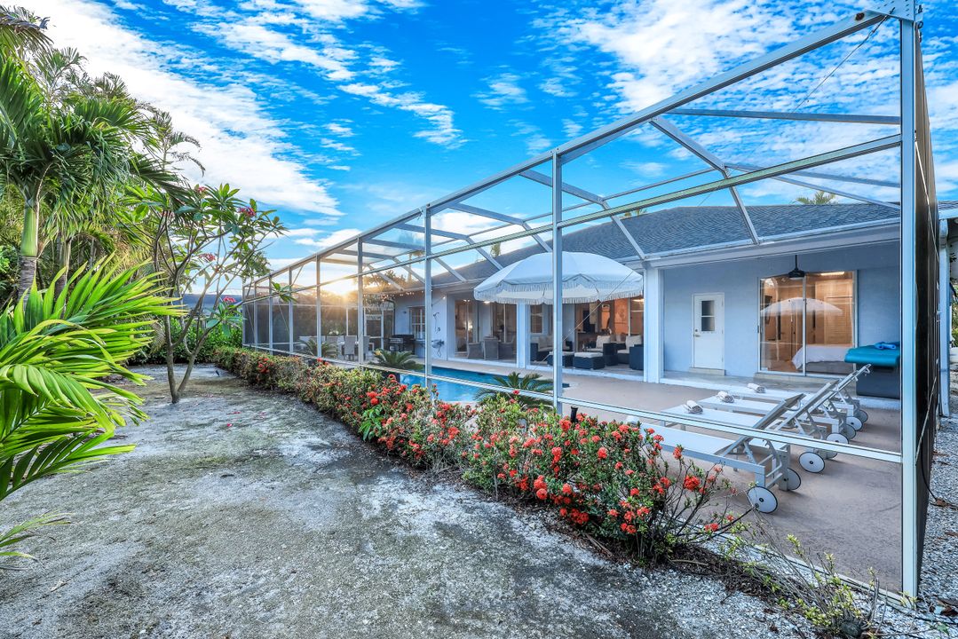 778 95th Ave N, Naples, FL 34108