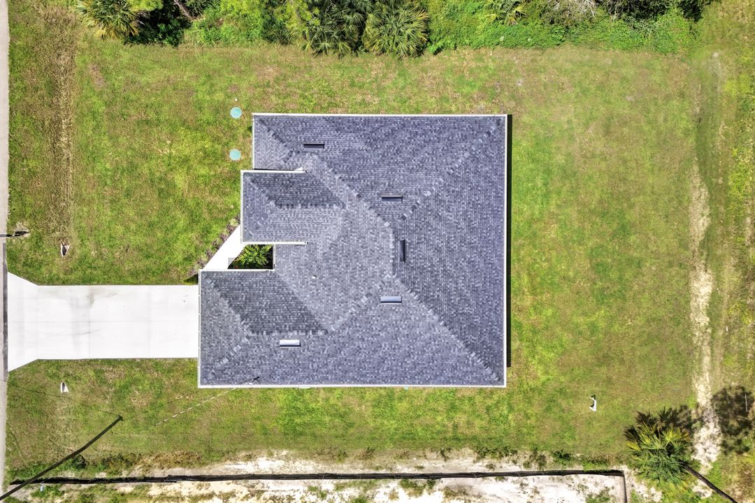 1137 Rahway St, Lehigh Acres, FL 33974