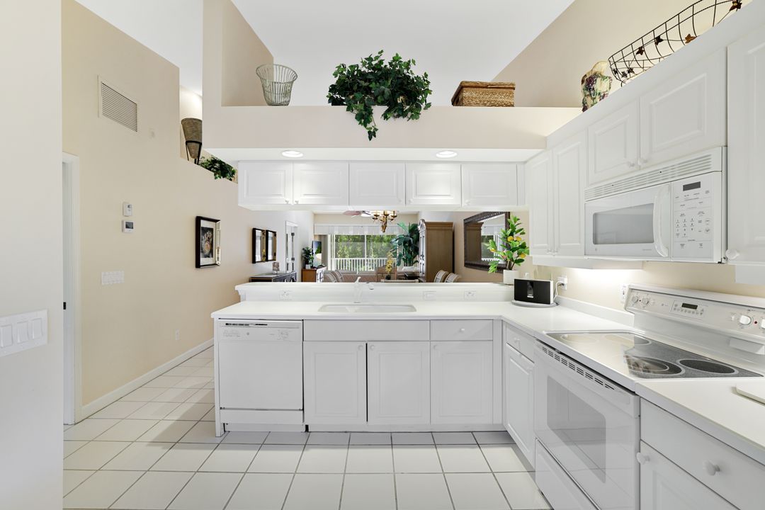 1650 Windy Pines Dr #2, Naples, FL 34112