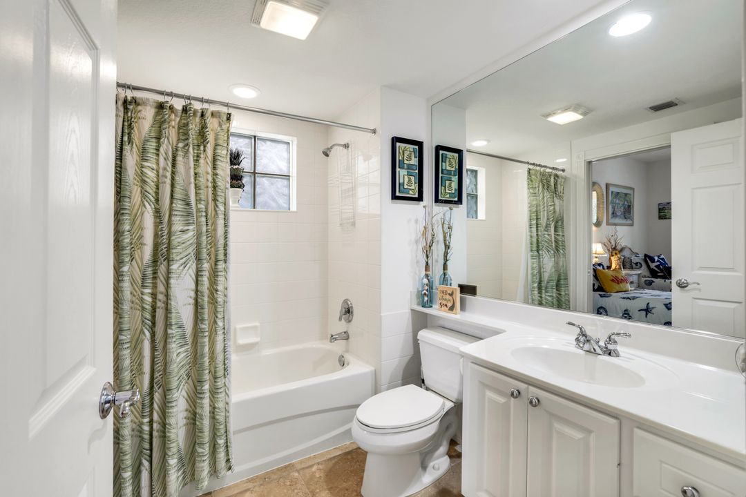 8365 Rimini Way, Naples, FL 34114