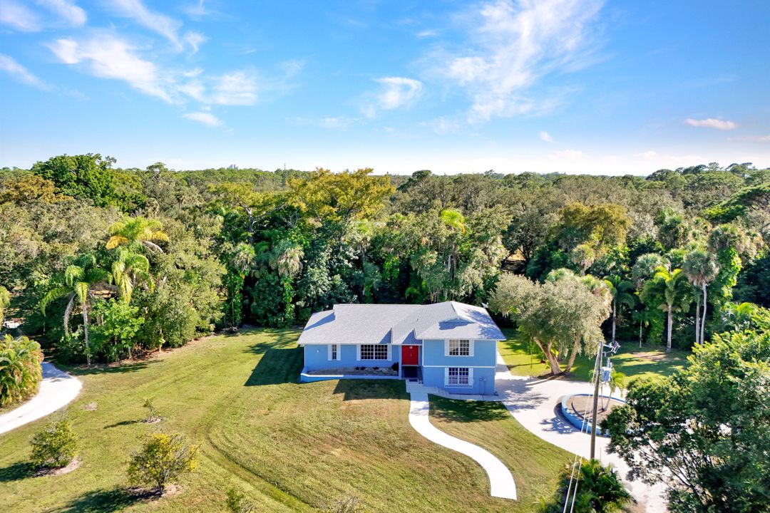 1345 Barrett Rd, North Fort Myers, FL 33903