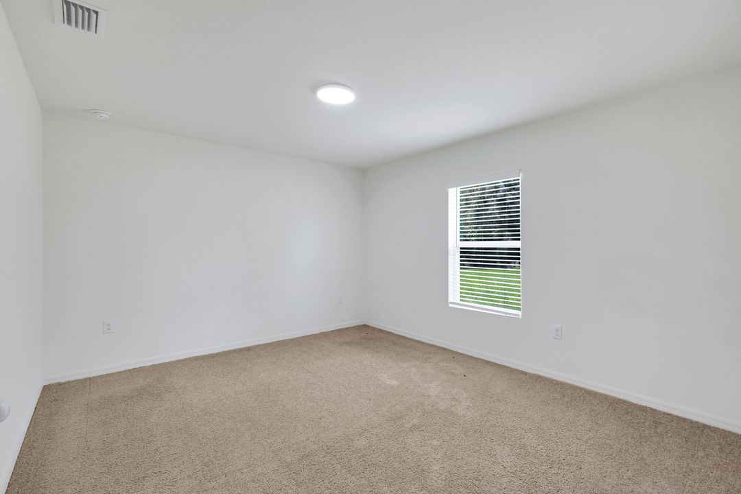 2210 SW 4th St, Cape Coral, FL 33991