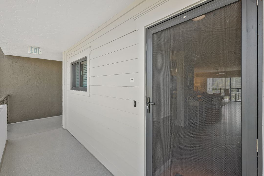 226 3rd St #206, Bonita Springs, FL 34134
