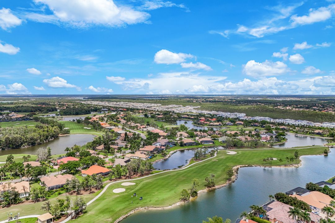 12371 Water Oak Dr, Estero, FL 33928