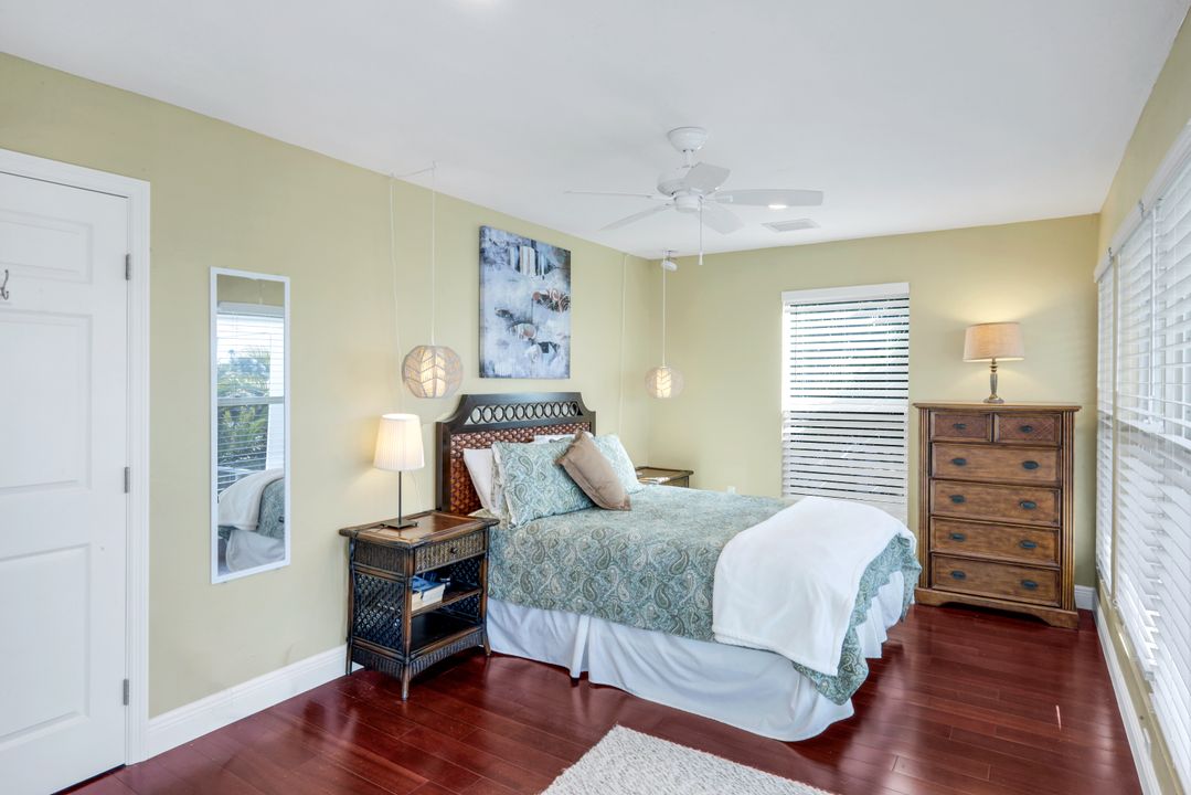 4741 Pembrooke Ln, Bonita Springs, FL 34134