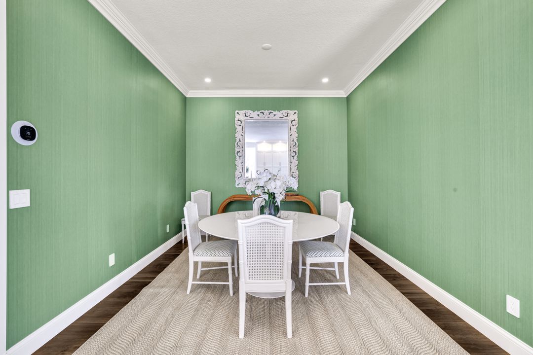 1876 Seville Blvd #1522, Naples, FL 34109