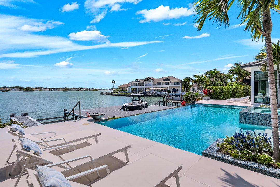 1631 Collingswood Ct, Marco Island, FL 34145