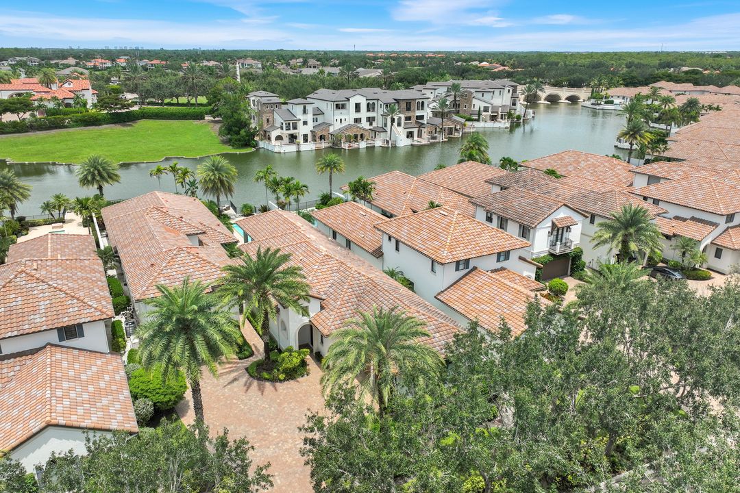 16448 Talis Park Dr, Naples, FL 34110