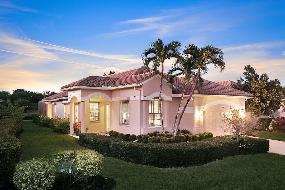 24792 Hollybrier Ln, Bonita Springs, FL 34134