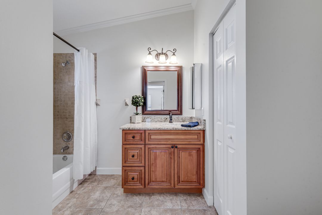 2838 SW 50th Terrace, Cape Coral, FL 33914