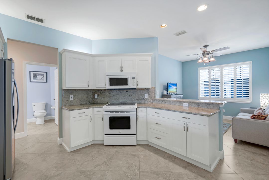 5945 Sand Wedge Ln #1003, Naples, FL 34110