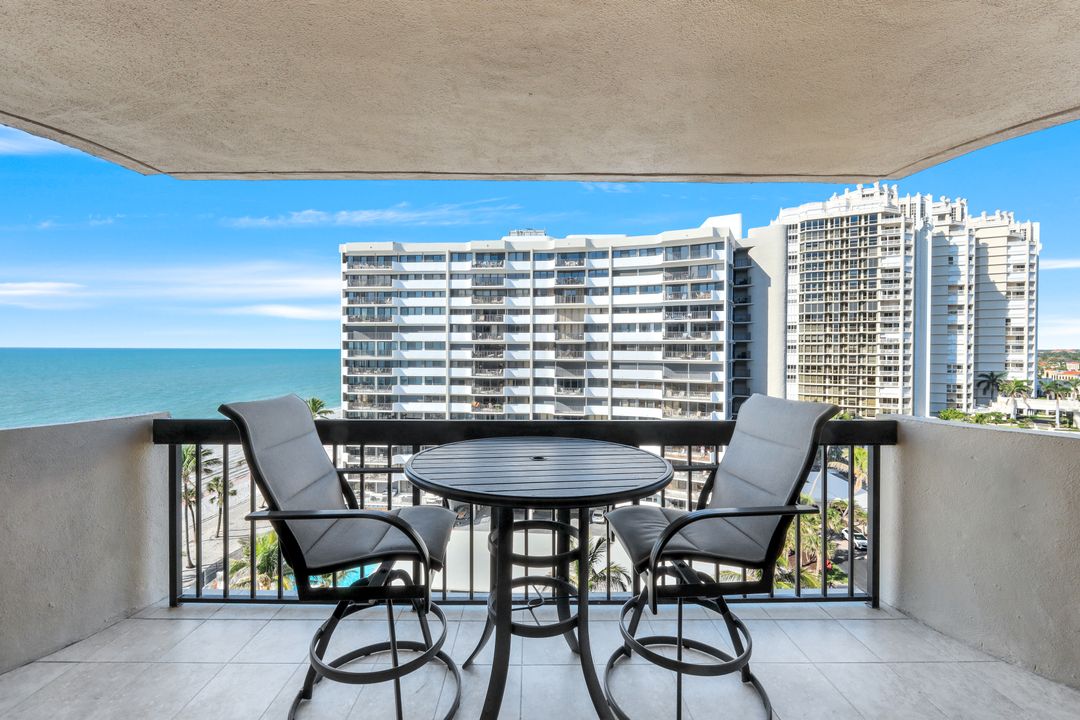 4001 Gulf Shore Blvd N #902, Naples, FL 34103