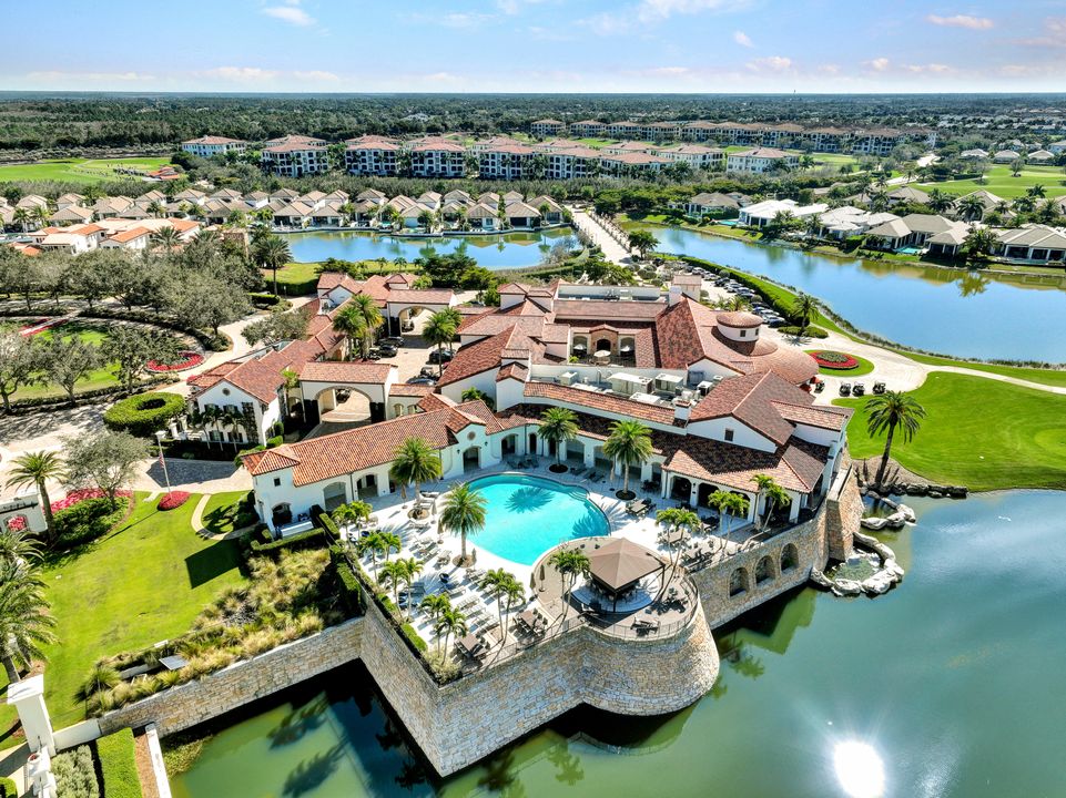 16747 Prato Way, Naples, FL 34110