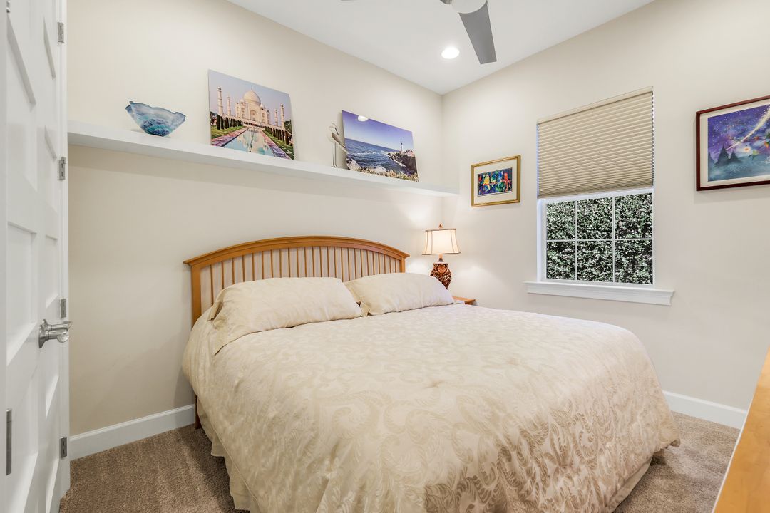 5802 Haiti Dr, Naples, FL 34112