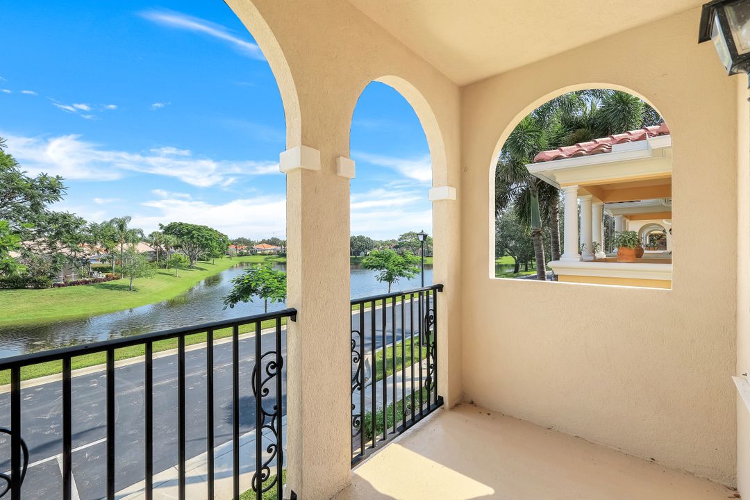 14676 Escalante Way, Bonita Springs, FL 34135