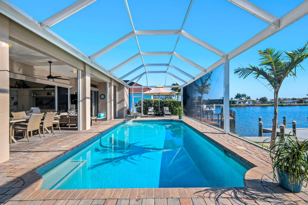 5011 SW 5th Pl, Cape Coral, FL 33914